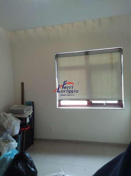 Apartamento com 3 quartos e 2 banheiros à venda no bairro Sao Benedito, Guaratingueta