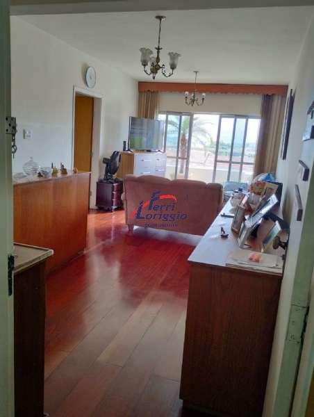 Apartamento com 3 quartos, 3 banheiros e 120m² à venda no bairro Centro, Guaratingueta