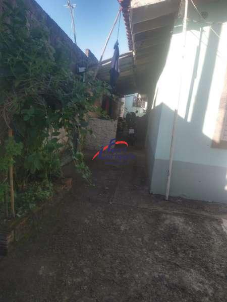 Casa com 3 quartos e 2 banheiros à venda no bairro Santa Luzia, Guaratingueta
