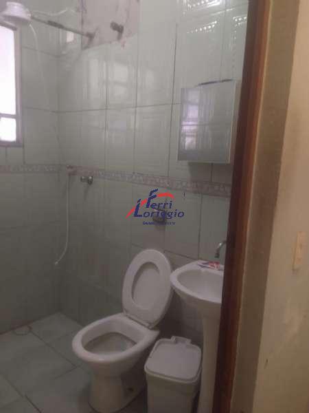 Casa com 3 quartos e 2 banheiros à venda no bairro Santa Luzia, Guaratingueta