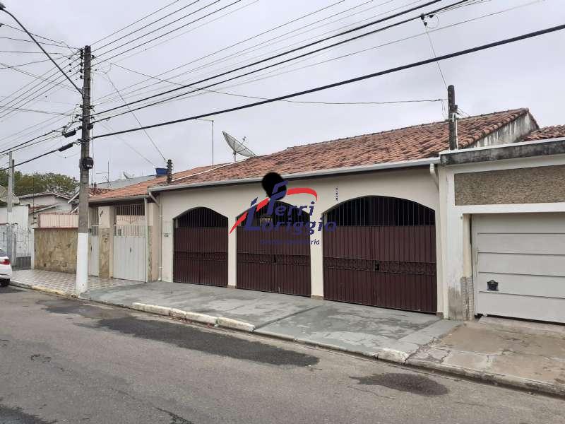 Casa com 3 quartos e 2 banheiros à venda no bairro Cohab, Guaratingueta