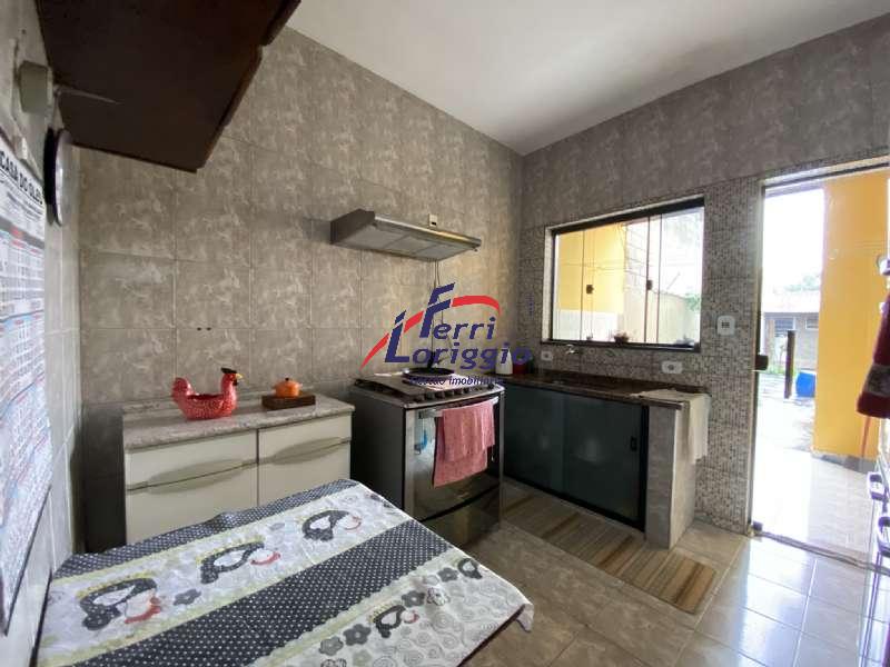 Casa com 3 quartos e 2 banheiros à venda no bairro Parque do Sol, Guaratingueta