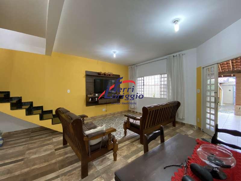 Casa com 3 quartos e 2 banheiros à venda no bairro Parque do Sol, Guaratingueta