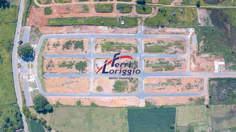 Terreno à venda no bairro Bom Jardim, Guaratingueta