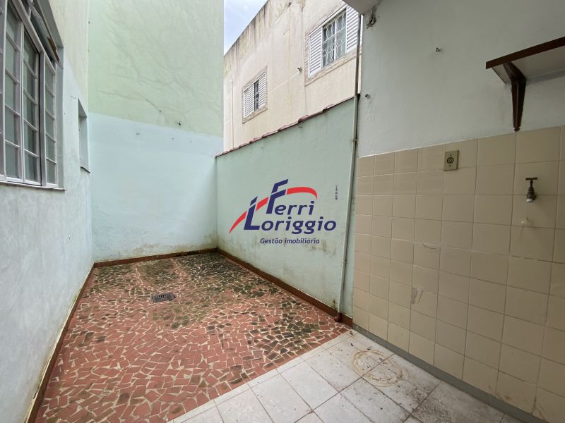 Apartamento com 2 quartos e 1 banheiro à venda no bairro Santa Rita, Guaratingueta