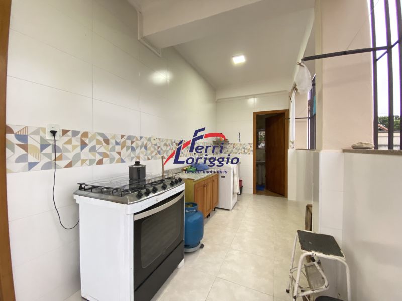 Casa com 3 quartos e 2 banheiros à venda no bairro Santa Rita, Guaratingueta