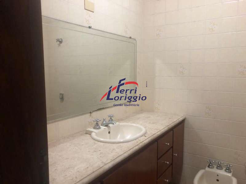 Casa com 4 quartos à venda no bairro Vila Paraiba, Guaratingueta