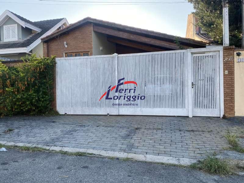 Casa com 3 quartos e 1 banheiro à venda no bairro Portal das Colinas, Guaratingueta