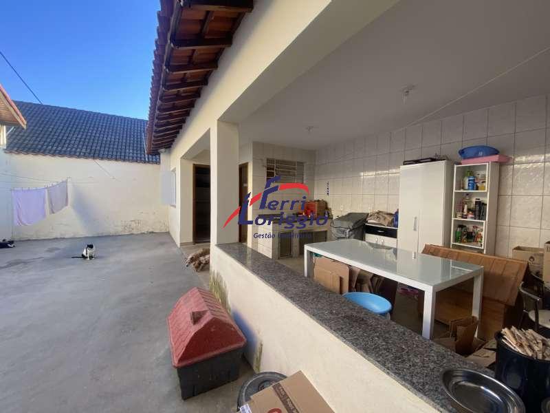 Casa com 3 quartos e 1 banheiro à venda no bairro Portal das Colinas, Guaratingueta