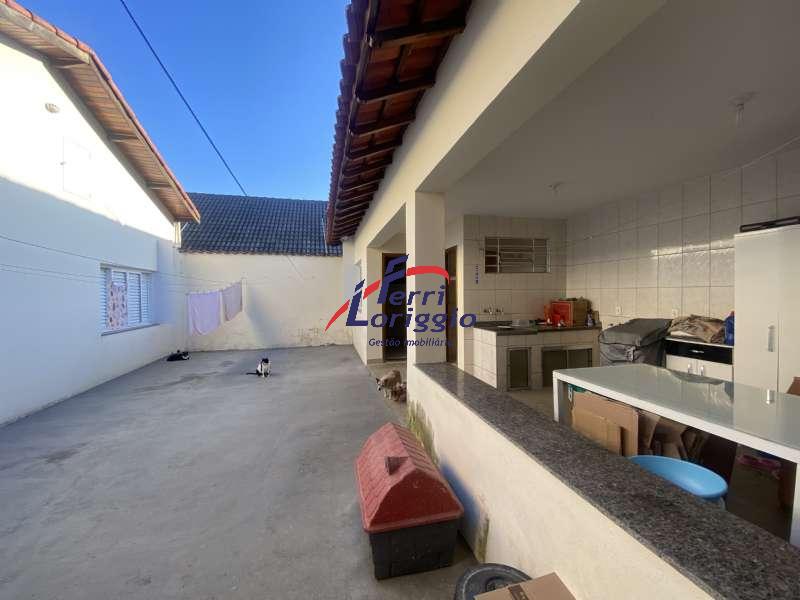 Casa com 3 quartos e 1 banheiro à venda no bairro Portal das Colinas, Guaratingueta