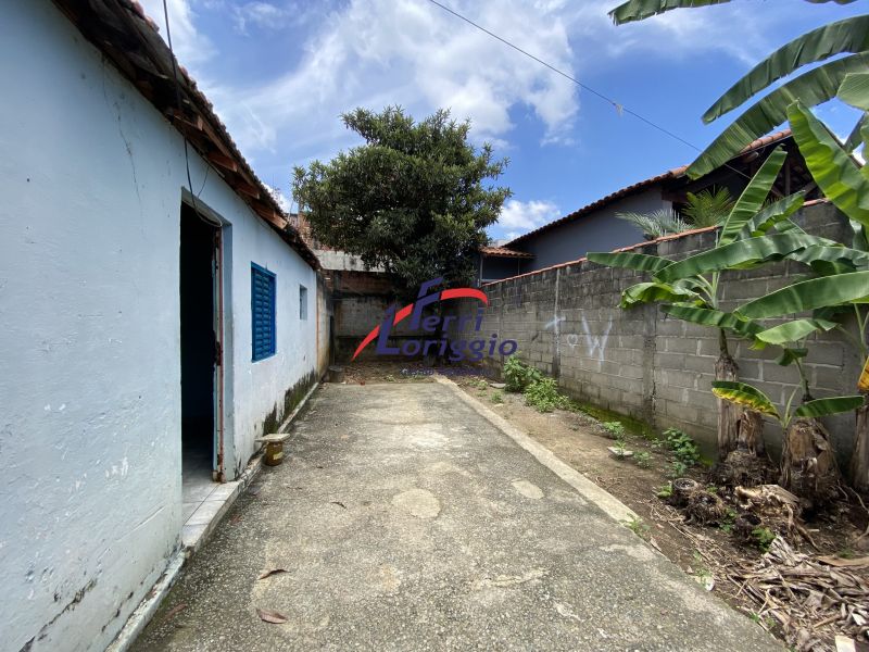 Terreno à venda no bairro Vila Brasil, Guaratingueta