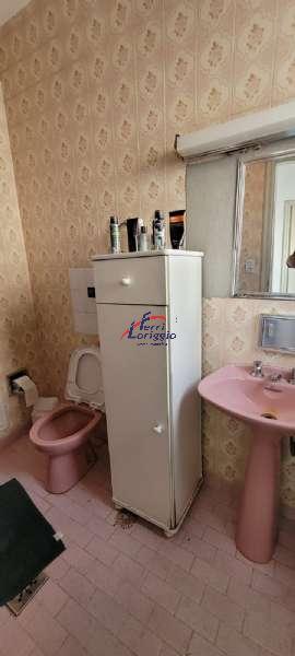Casa com 3 quartos, 2 banheiros e 82m² à venda no bairro Centro, Guaratingueta
