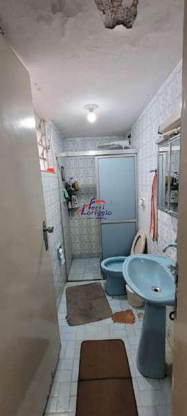Casa com 3 quartos, 2 banheiros e 82m² à venda no bairro Centro, Guaratingueta