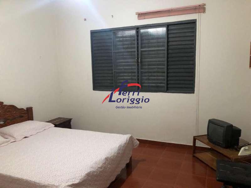 Casa com 3 quartos e 1 banheiro à venda no bairro Parque das Arvores, Guaratingueta