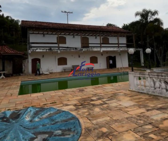 Fazenda com 4 quartos e 4 banheiros à venda no bairro Cedro, Cunha