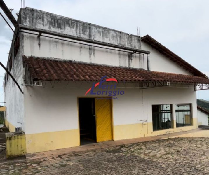 Fazenda com 4 quartos e 4 banheiros à venda no bairro Cedro, Cunha