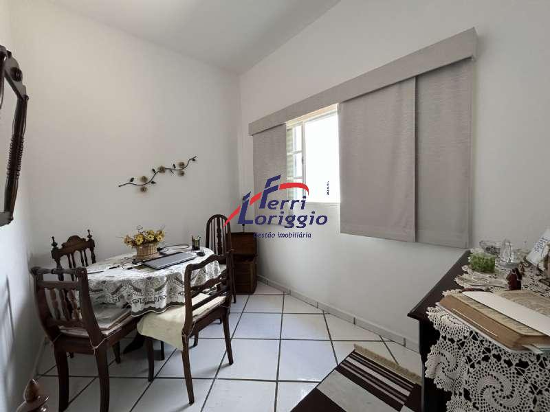 Casa com 4 quartos e 3 banheiros à venda no bairro Parque das Arvores, Guaratingueta