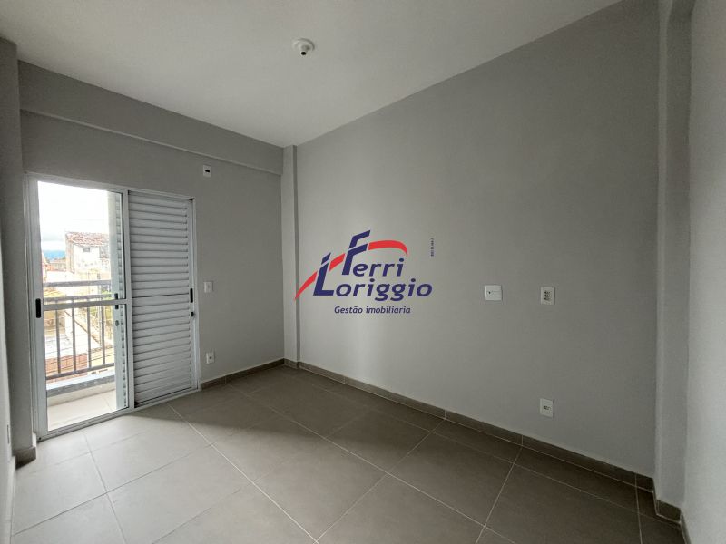 Apartamento com 3 quartos e 2 banheiros à venda no bairro Sao Dimas, Guaratingueta