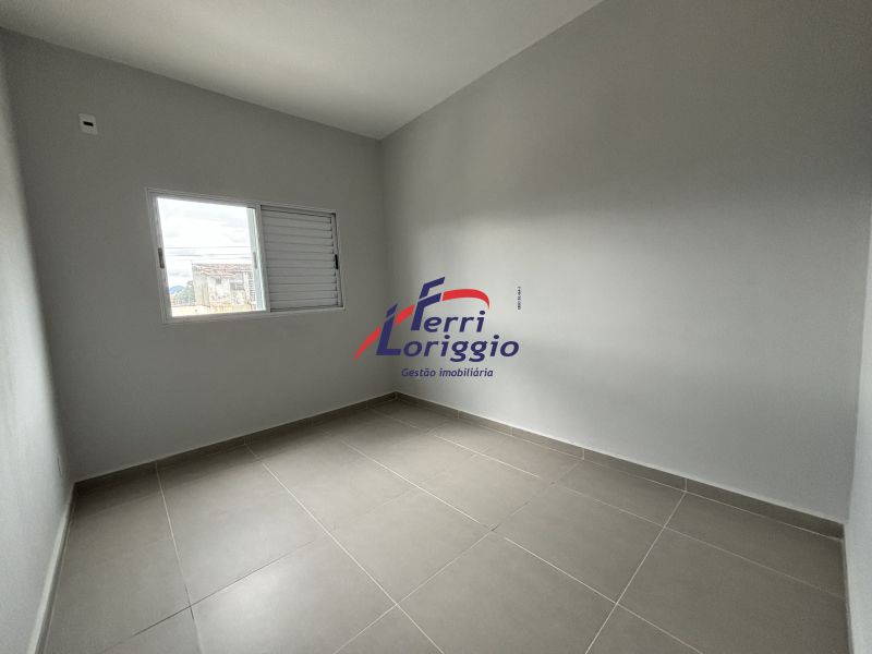 Apartamento com 3 quartos e 2 banheiros à venda no bairro Sao Dimas, Guaratingueta