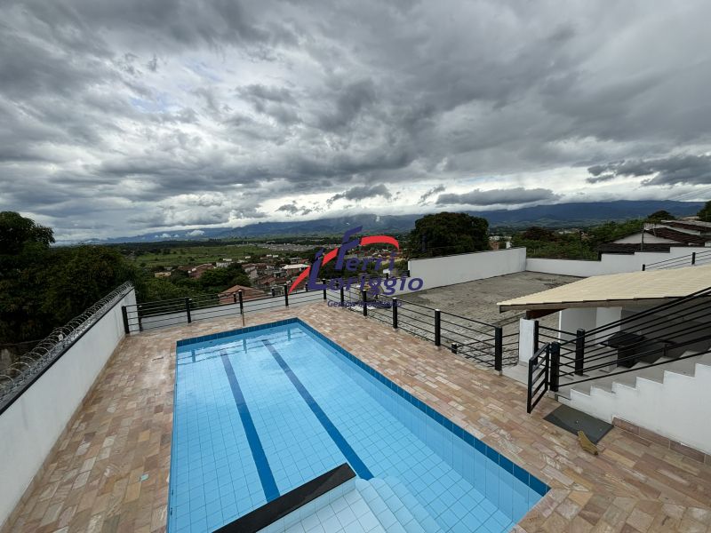 Apartamento com 3 quartos e 2 banheiros à venda no bairro Sao Dimas, Guaratingueta