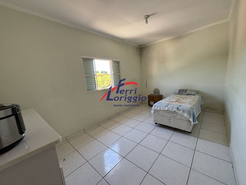 Casa com 2 quartos e 1 banheiro à venda no bairro Santa Barbara, Guaratingueta
