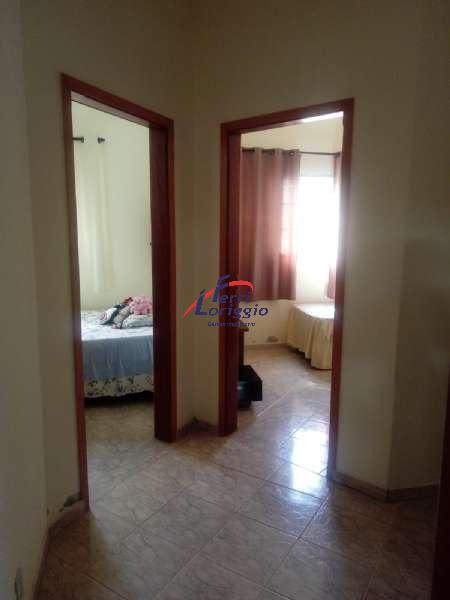 Casa com 3 quartos e 1 banheiro à venda no bairro Belvedere Club dos 500, Guaratingueta
