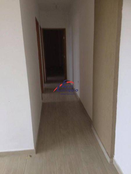 Apartamento com 2 quartos e 2 banheiros à venda no bairro Sao Benedito, Guaratingueta