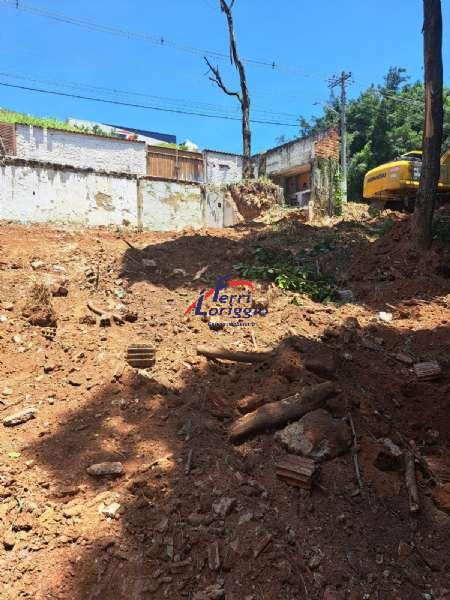 Terreno à venda no bairro Figueira, Guaratingueta