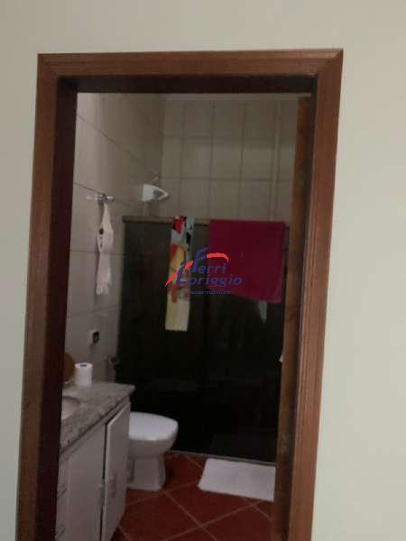 Sobrado Residencial com 3 quartos e 3 banheiros à venda no bairro Jardim Coelho Neto, Guaratingueta