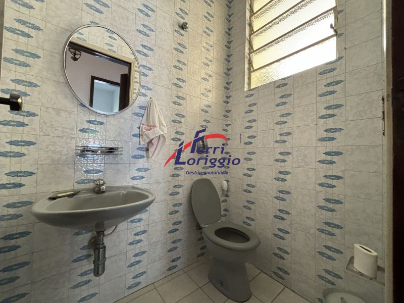 Casa com 3 quartos e 4 banheiros à venda no bairro Vila Paraiba, Guaratingueta