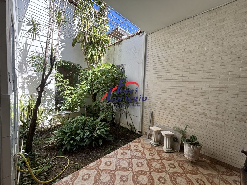 Casa com 3 quartos e 4 banheiros à venda no bairro Vila Paraiba, Guaratingueta