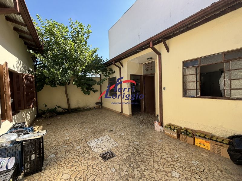 Casa com 3 quartos e 4 banheiros à venda no bairro Vila Paraiba, Guaratingueta