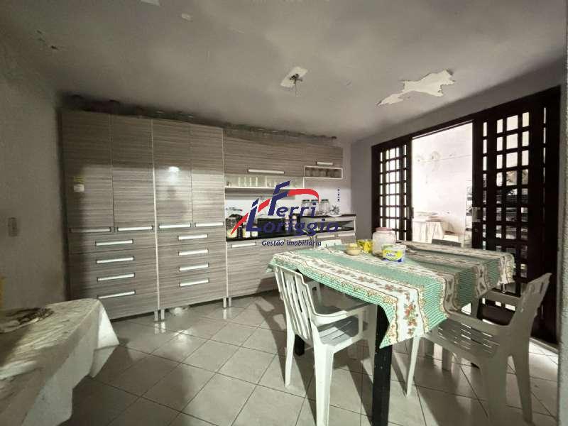 Casa com 2 quartos e 2 banheiros à venda no bairro Parque Sao Francisco, Guaratingueta