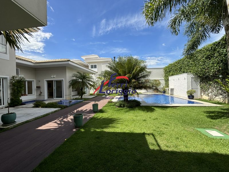 Casa com 3 quartos e 5 banheiros à venda no bairro Vila Paraiba, Guaratingueta