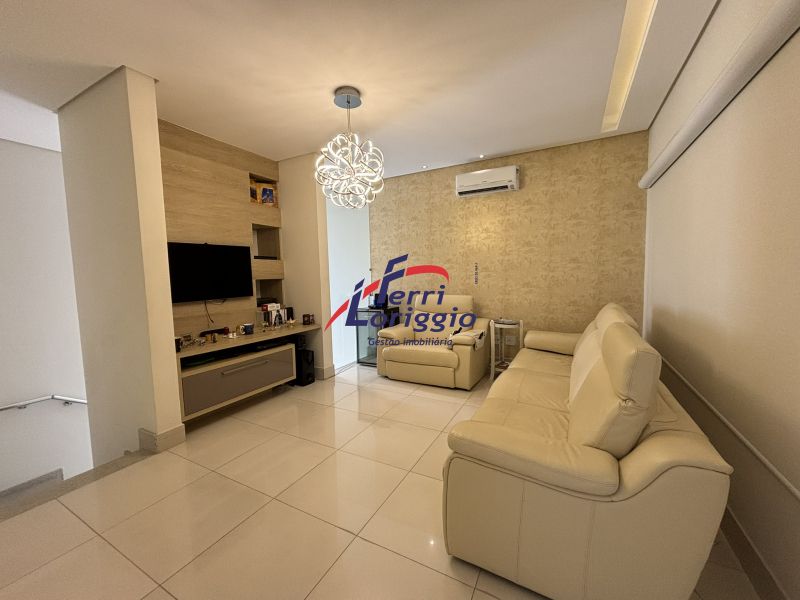 Casa com 3 quartos e 5 banheiros à venda no bairro Vila Paraiba, Guaratingueta