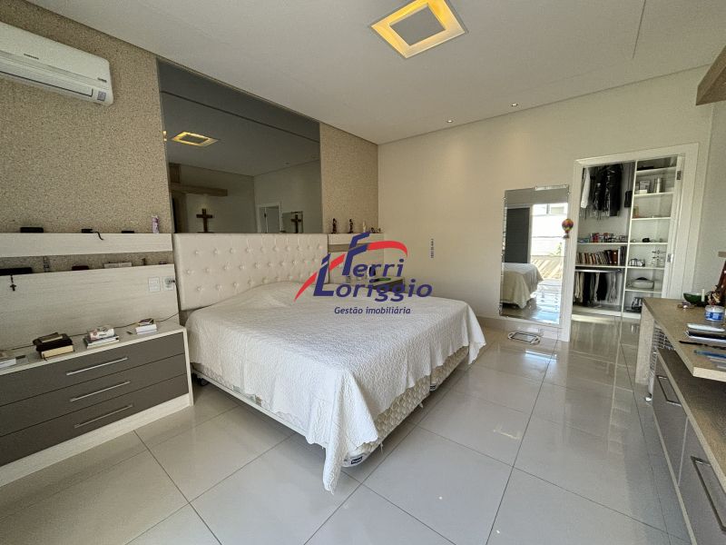 Casa com 3 quartos e 5 banheiros à venda no bairro Vila Paraiba, Guaratingueta