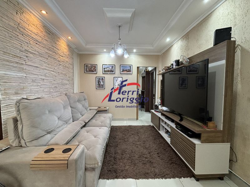 Apartamento com 2 quartos e 2 banheiros à venda no bairro Parque das Arvores, Guaratingueta
