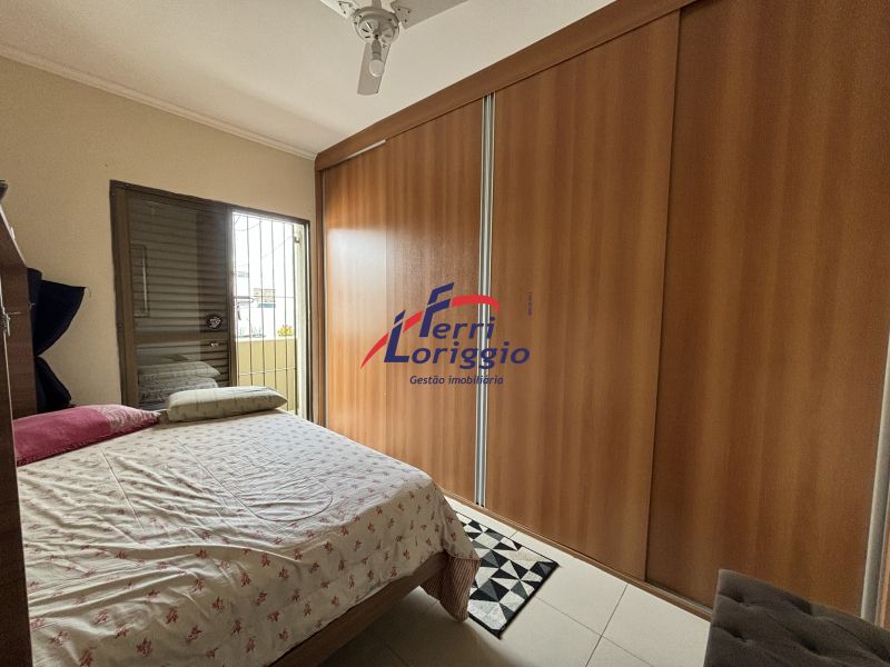 Apartamento com 2 quartos e 2 banheiros à venda no bairro Parque das Arvores, Guaratingueta