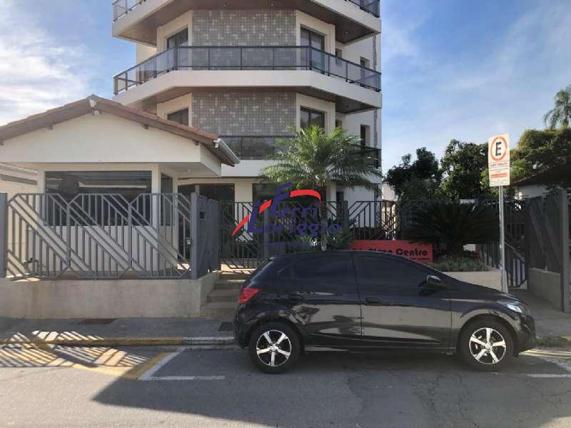 Apartamento com 3 quartos e 2 banheiros à venda no bairro Campo do Galvao, Guaratingueta