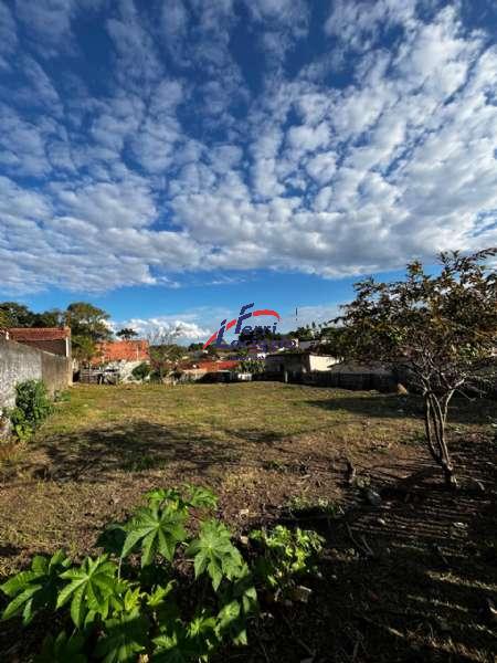 Terreno à venda no bairro Sao Manoel, Guaratingueta