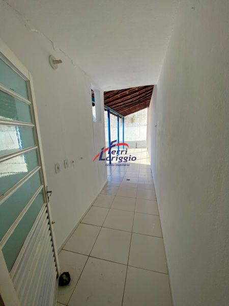 Casa com 3 quartos e 2 banheiros à venda no bairro Village Santana, Guaratingueta