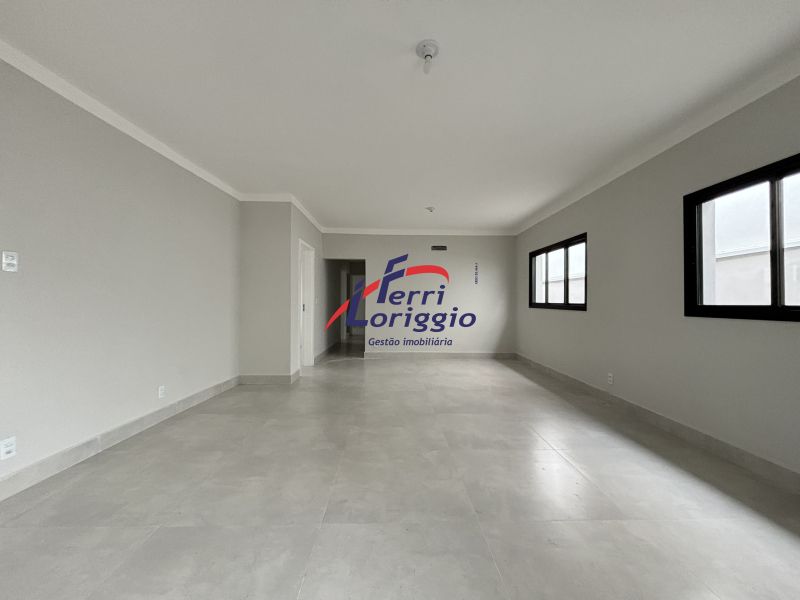Casa com 3 quartos e 4 banheiros à venda no bairro Beira Rio, Guaratingueta