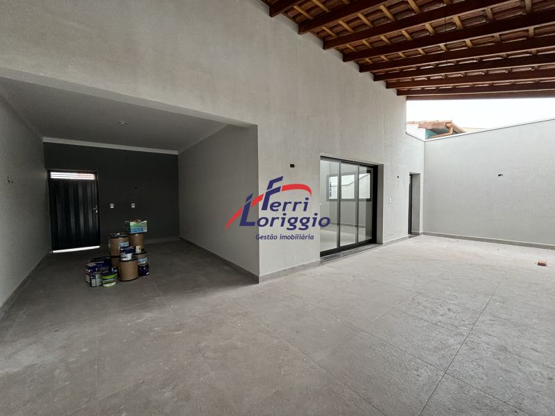 Casa com 3 quartos e 4 banheiros à venda no bairro Beira Rio, Guaratingueta