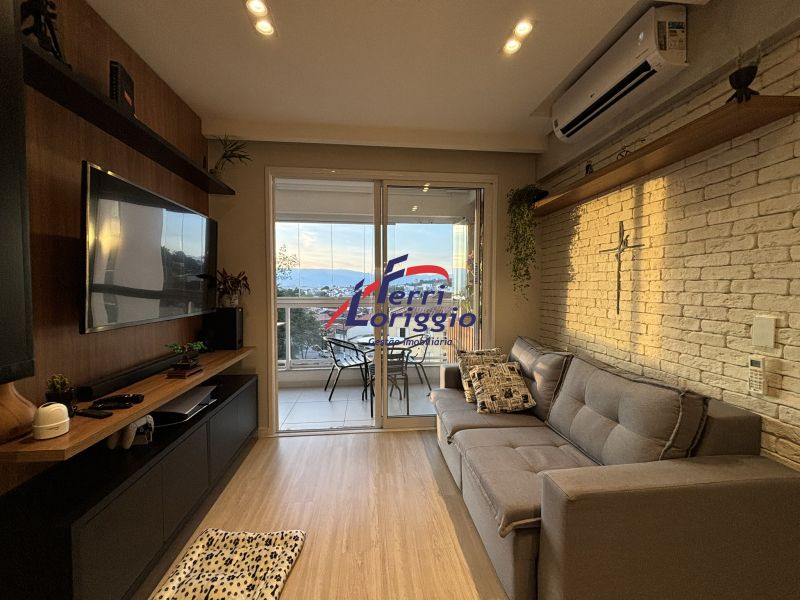 Apartamento com 2 quartos e 2 banheiros à venda no bairro Jardim Coelho Neto, Guaratingueta
