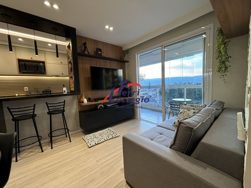Apartamento com 2 quartos e 2 banheiros à venda no bairro Jardim Coelho Neto, Guaratingueta