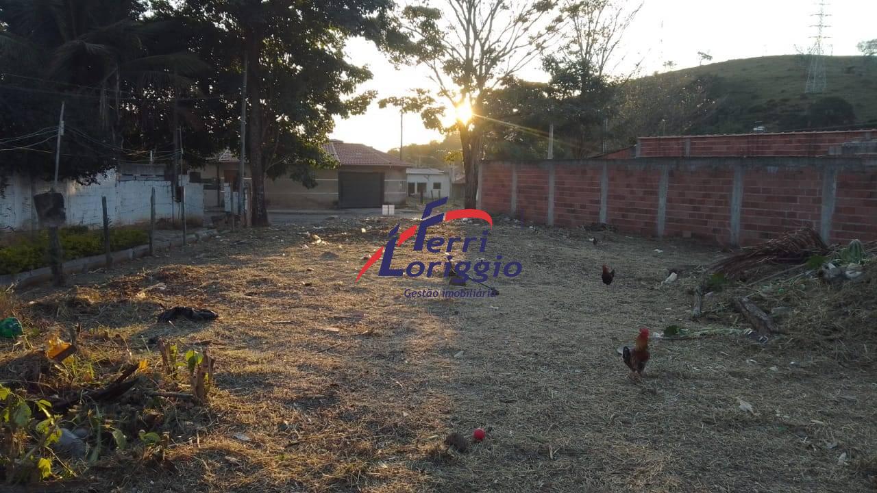 Terreno à venda no bairro Santa Barbara, Guaratingueta