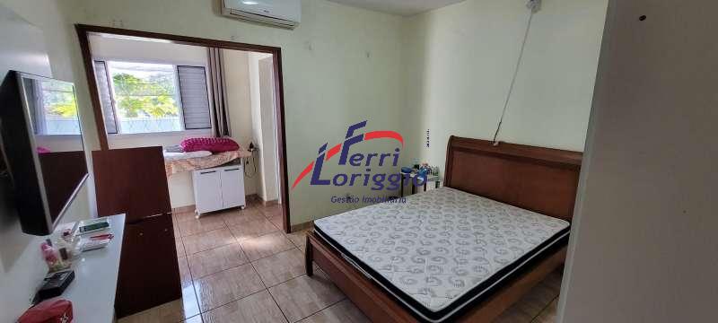 Casa com 3 quartos e 3 banheiros à venda no bairro Sao Benedito, Guaratingueta