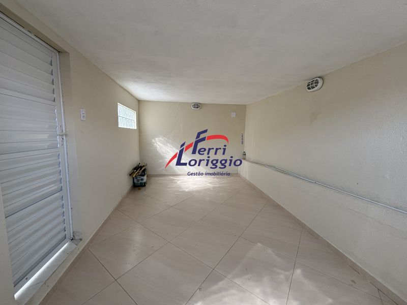 Casa com 2 quartos e 1 banheiro à venda no bairro Tamandare, Guaratingueta