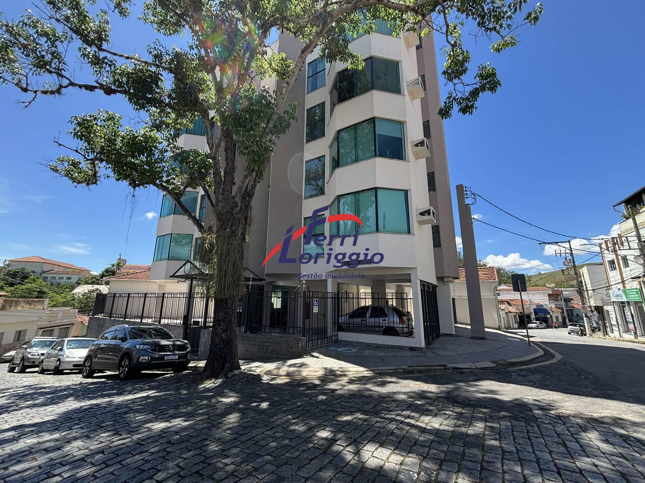Sala Comercial com 2 quartos à venda no bairro Centro, Guaratingueta