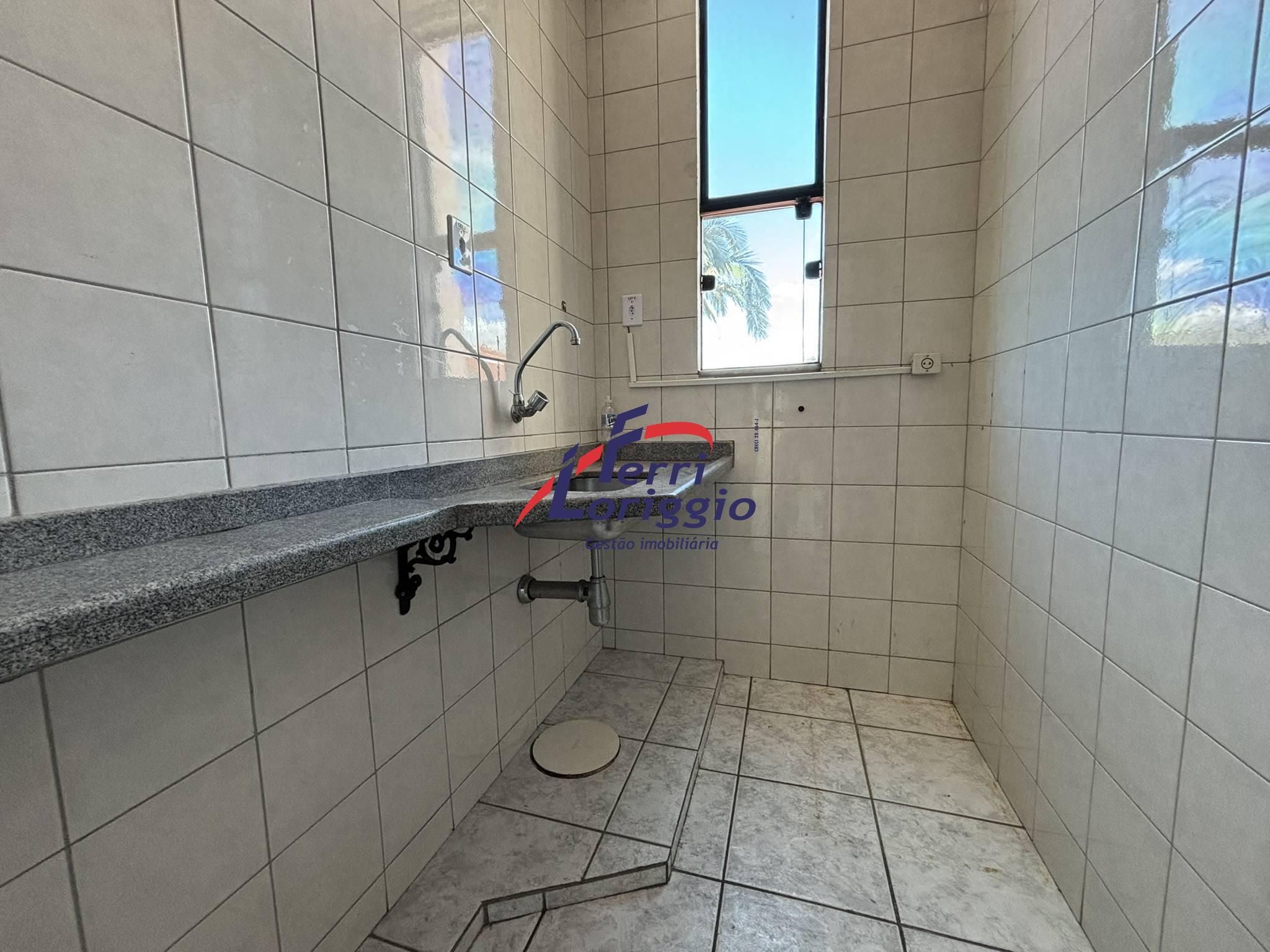 Sala Comercial com 2 quartos à venda no bairro Centro, Guaratingueta